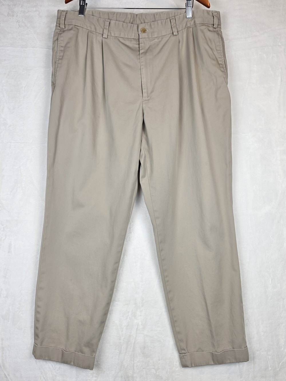 Bills Khakis M2P Classic Fit Pleated Chino Pants Men's 40 Tan Made in USA